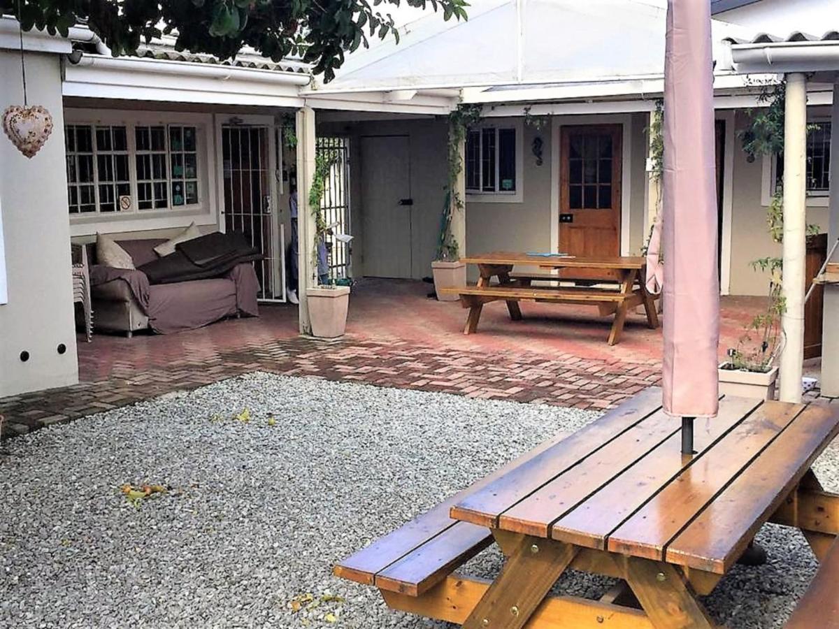 Keedols Inn&Backpackers Knysna Exterior foto