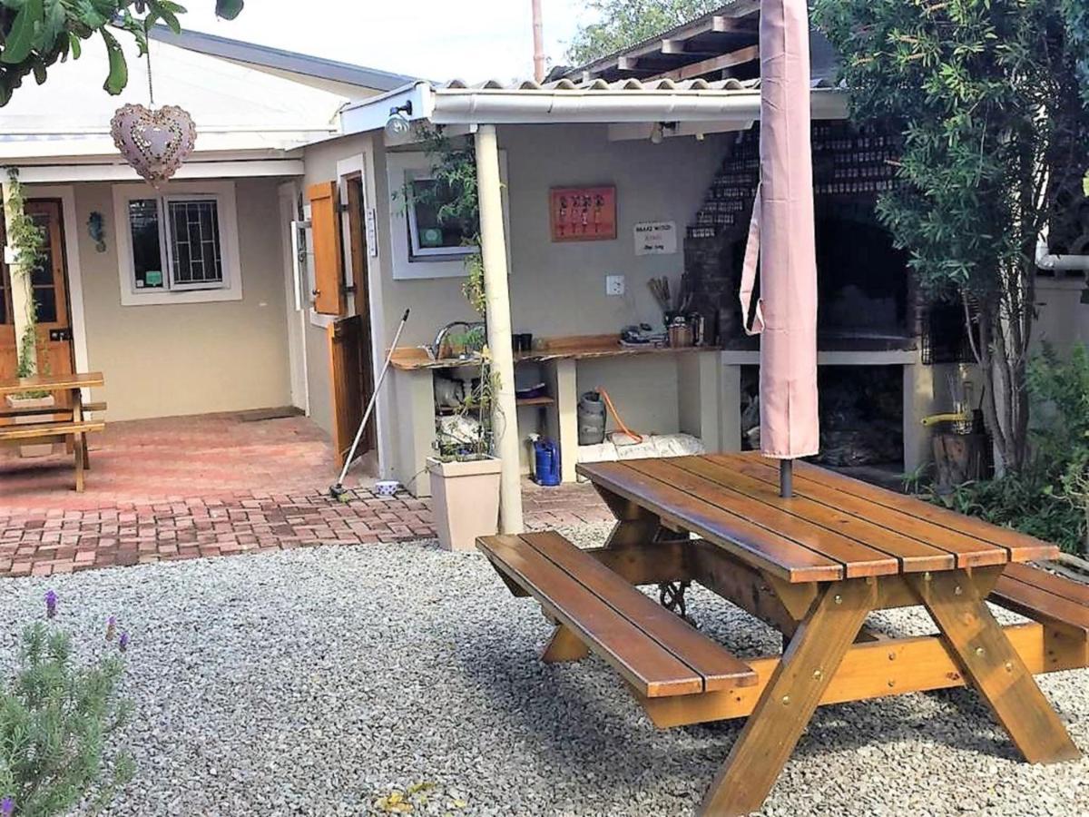 Keedols Inn&Backpackers Knysna Exterior foto
