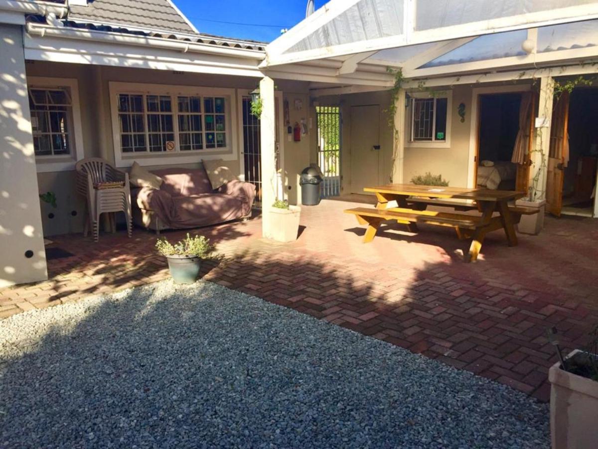 Keedols Inn&Backpackers Knysna Exterior foto